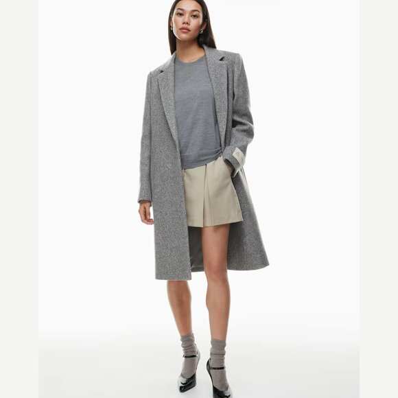 Aritzia Babaton Bellcast Skirt - Picture 2 of 13